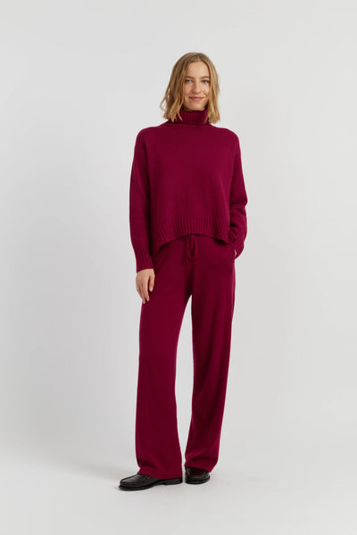 Cherry Pure Cashmere Relaxed Rollneck Sweater