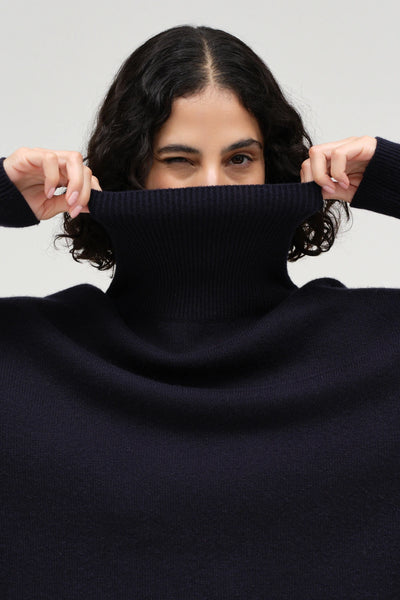 Black Pure Cashmere Rollneck Sweater
