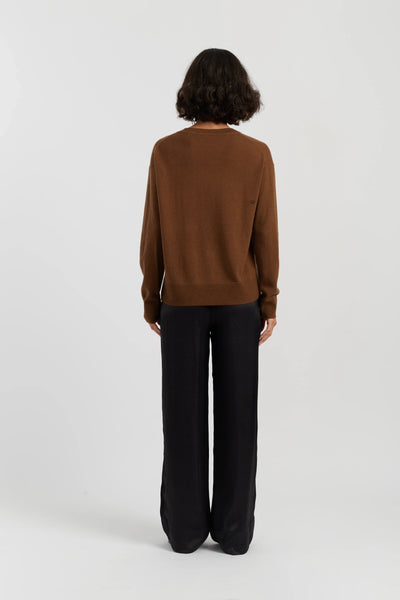 Toffee Wool-Cashmere Mickey & Minnie Peek Pocket Sweater