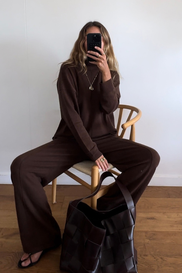 Chocolate Wool Cashmere Relaxed Rollneck